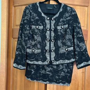 NWT Black tweed with lace overlay skirt suit sz 12
